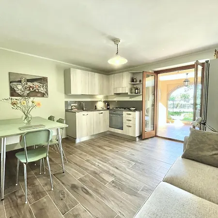 Incantevole Con Patio *